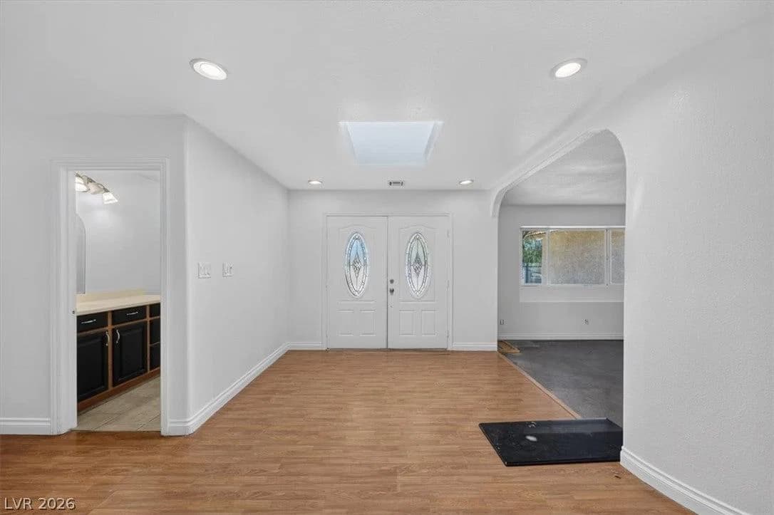 90 Levi Avenue photo 4