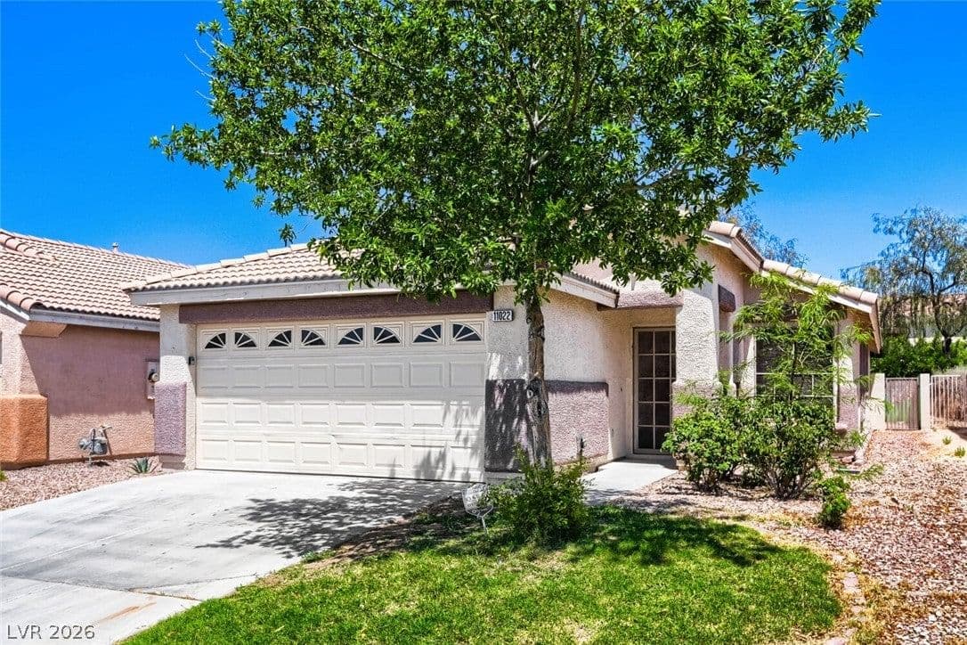 11022 Zampino Street photo 2
