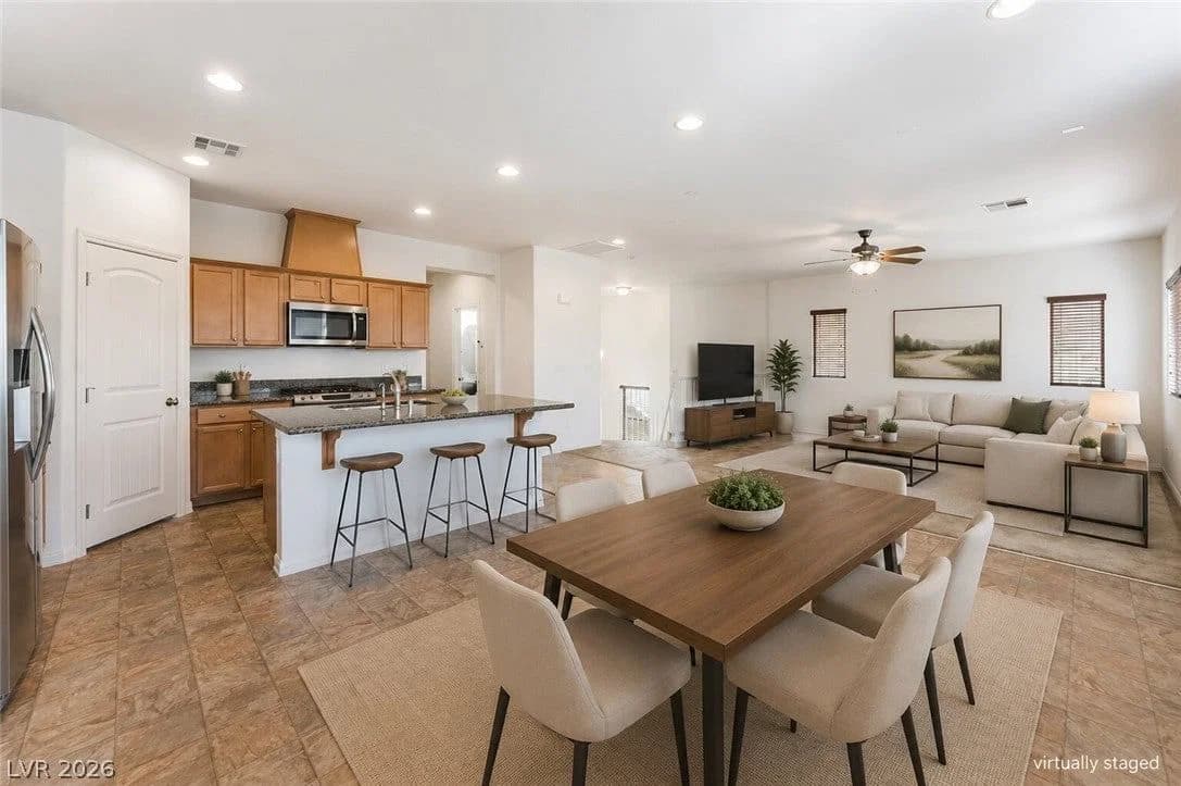 7733 Pyrenees Park Drive photo 3