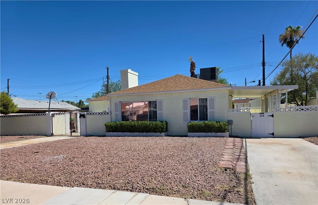 4219 Fulton Place photo 2