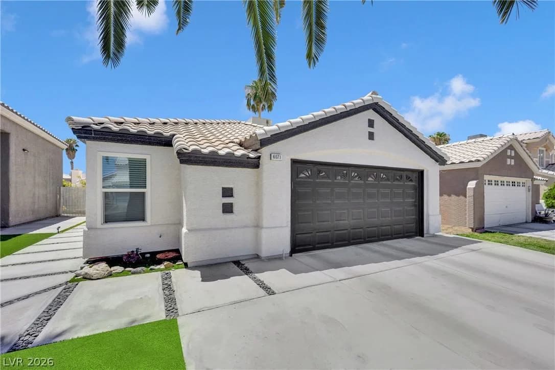 6071 Wild Berry Drive photo 2