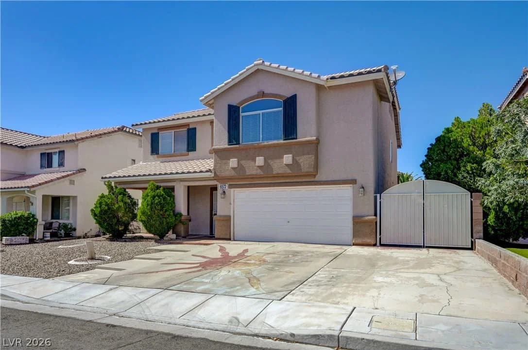 6572 Plum Orchard Circle photo 3