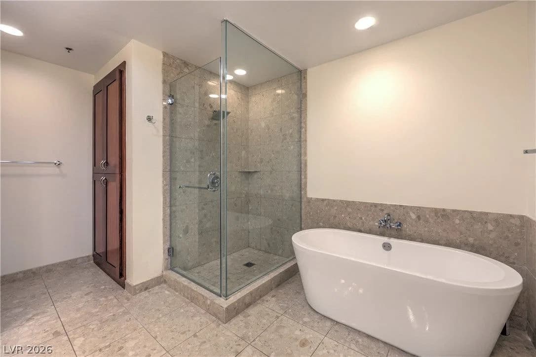 4525 Dean Martin Drive photo 3