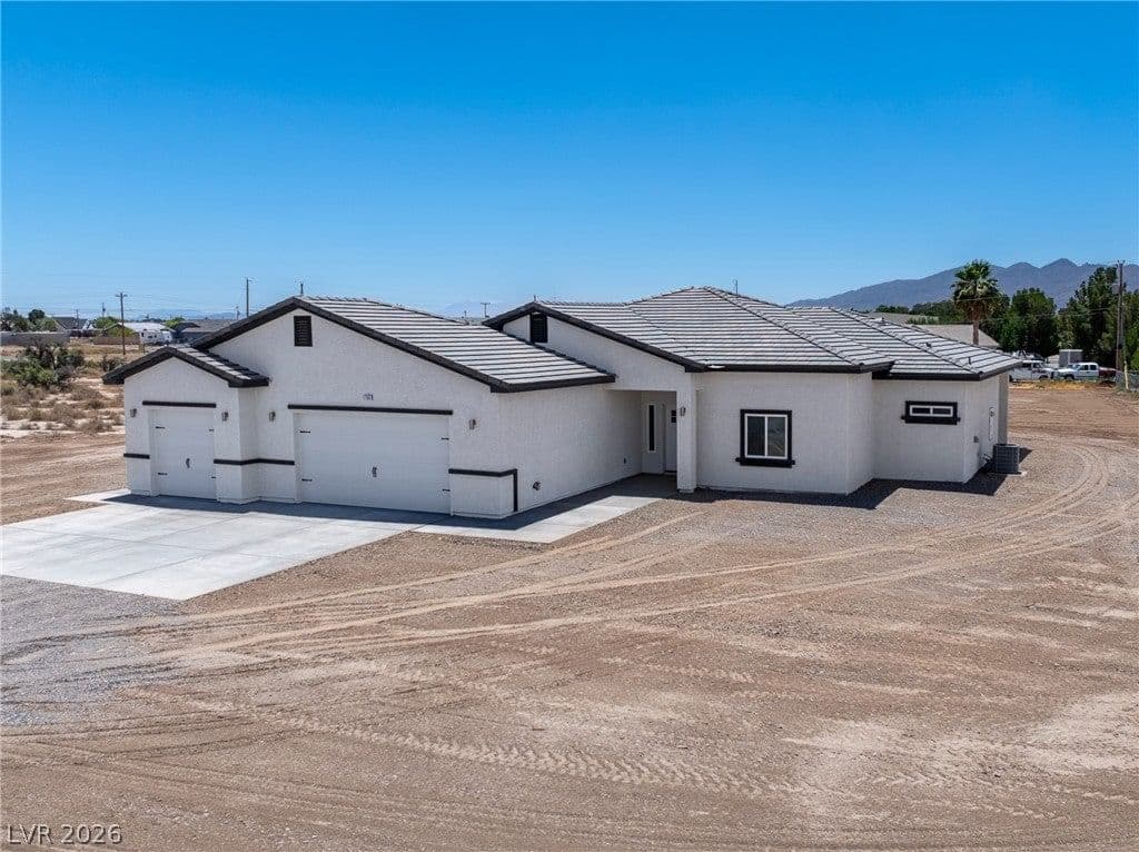 1700 Escuela Avenue photo 3