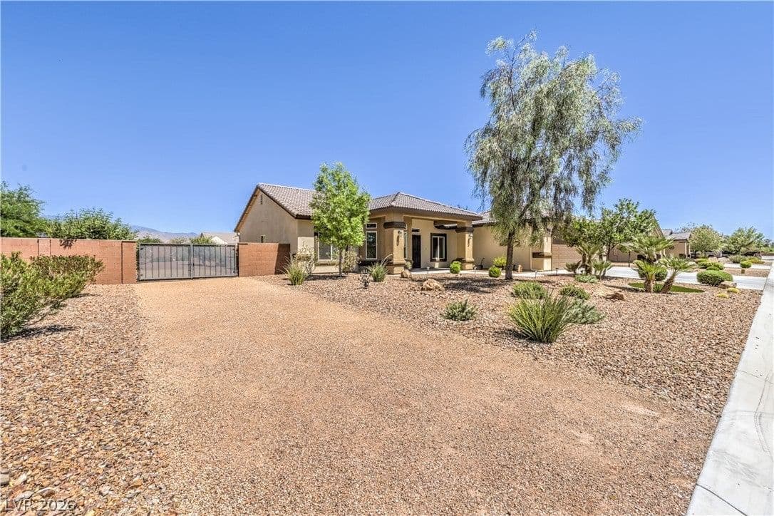171 MONDALE Court photo 2