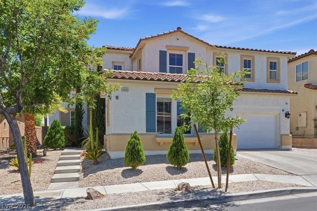 9409 Arcadia Woods Court photo 3