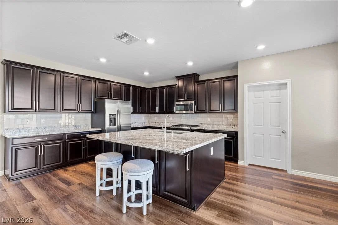 10110 Skye Camp Drive photo 4