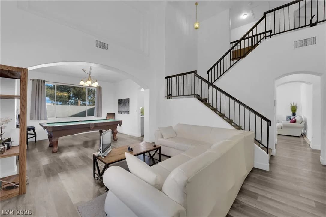 2196 Pescara Court photo 5