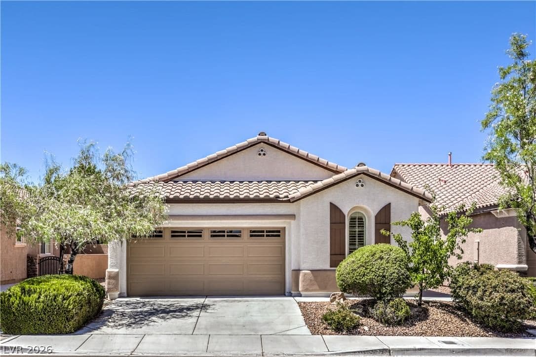 1061 Ambrosia Drive photo 4