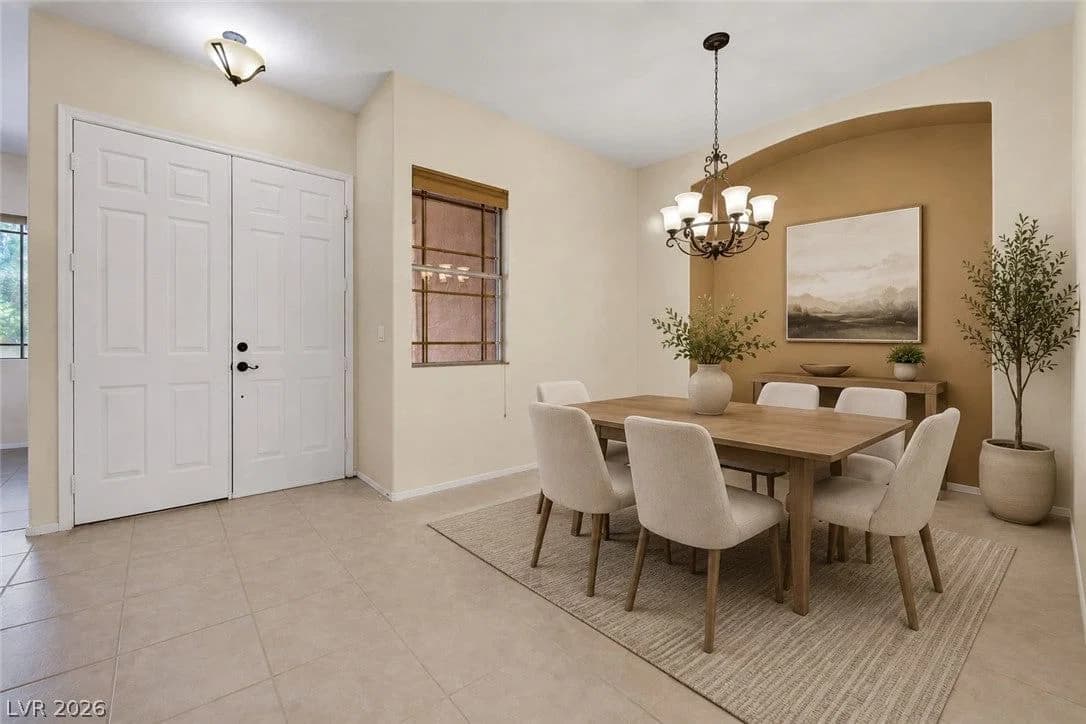 10412 FALLS CHURCH Avenue photo 2