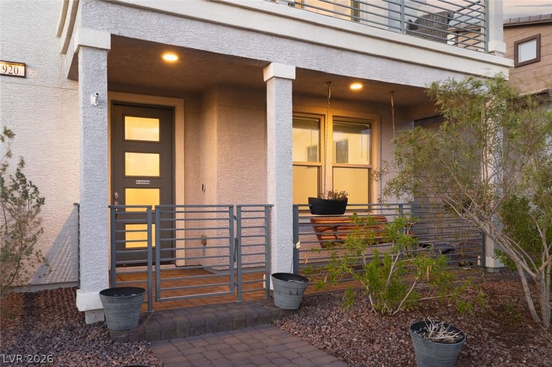 920 Sunset Road photo 3