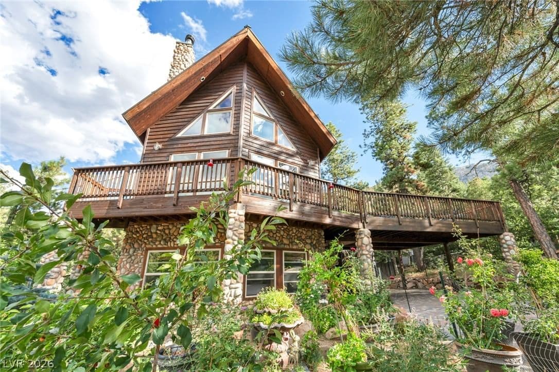 4137 Matterhorn Way photo 4