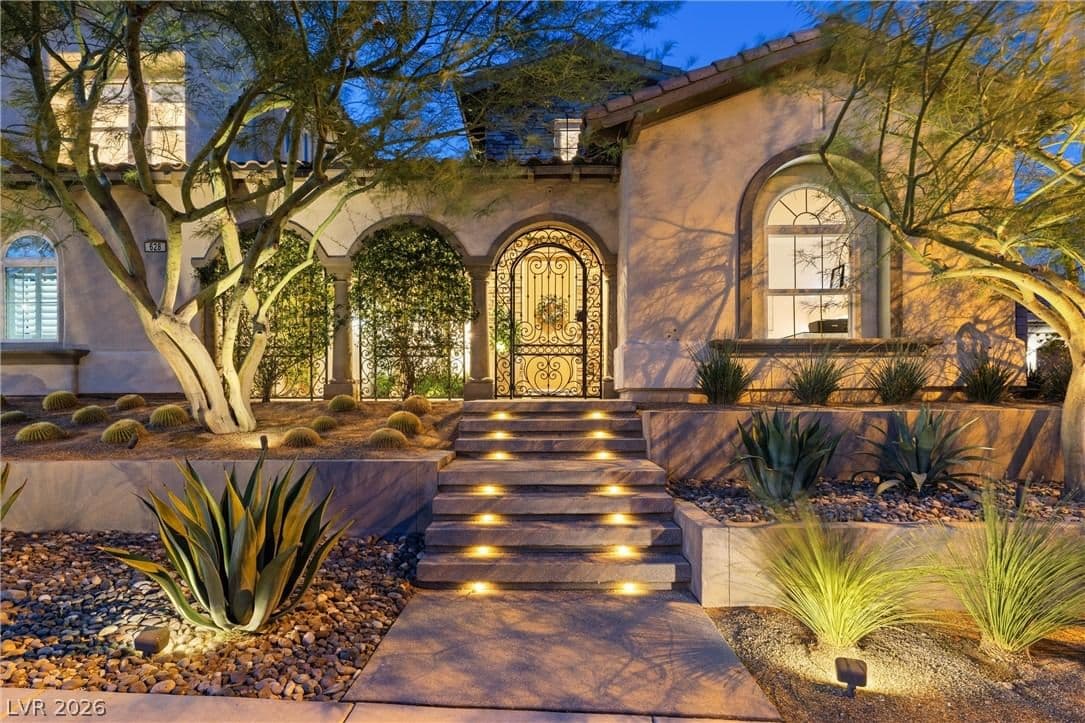 628 Coriander Canyon Court photo 2