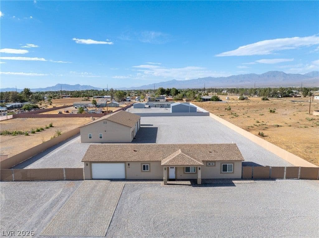 1310 Carson Street photo 3