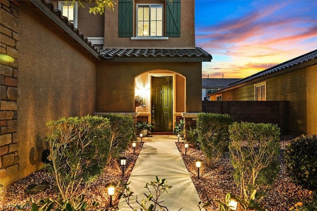6565 Mission Crest Avenue photo 2