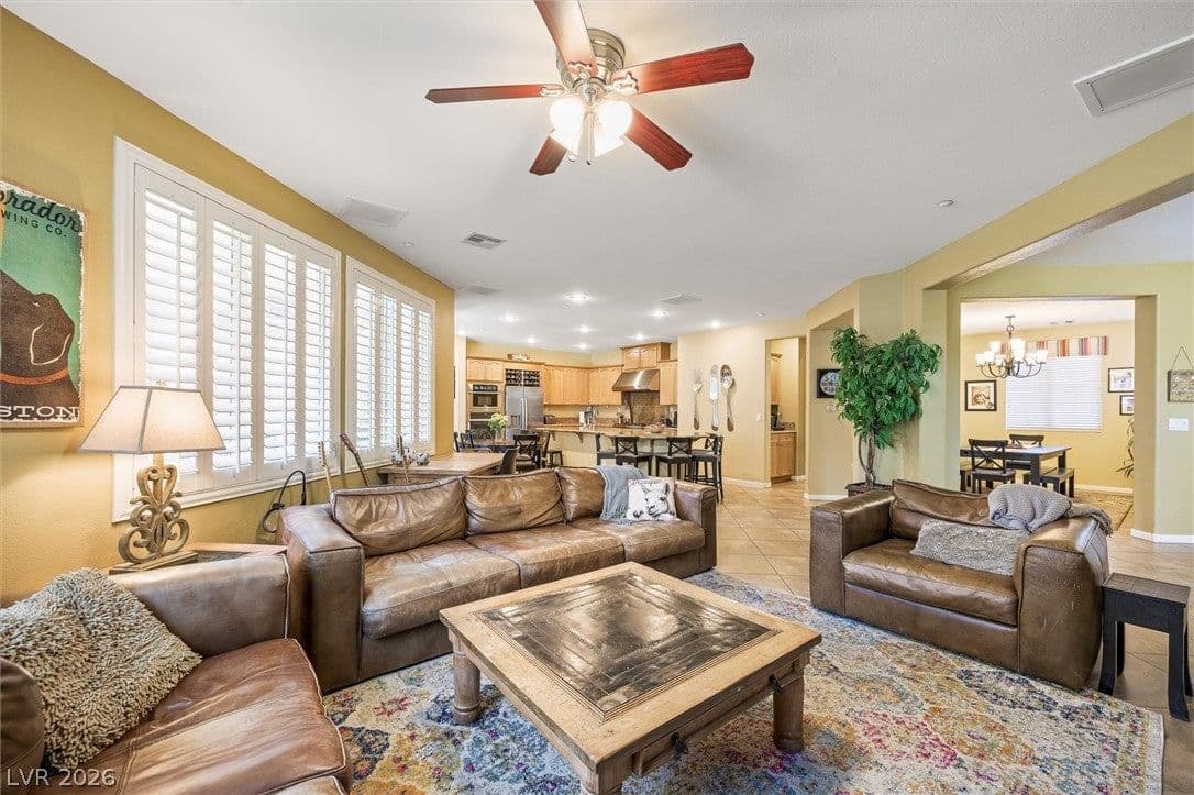 1261 Vietti Street photo 5