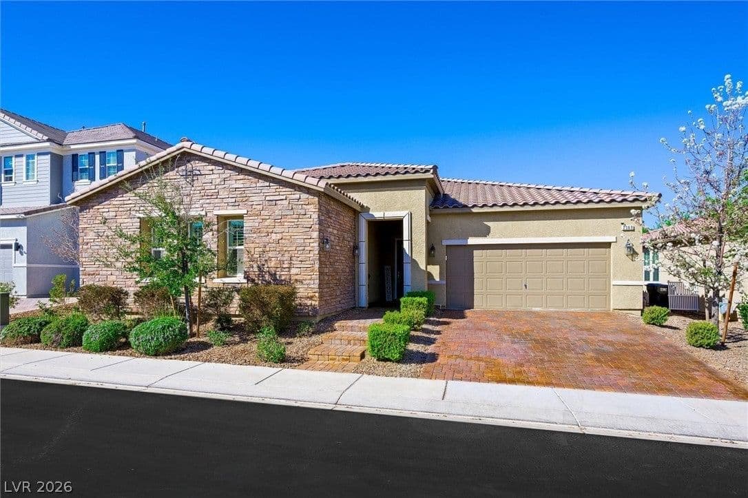 2369 Boretto Street photo 4
