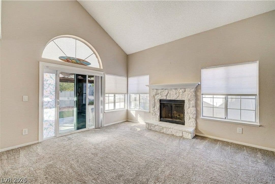 7141 Shadow Crest Drive photo 5