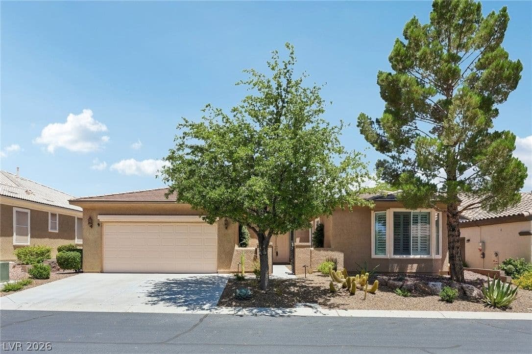 5110 Vincitor Street photo 2