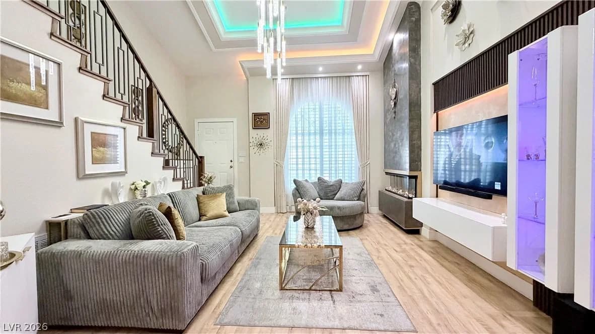 4125 Jennie Place photo 5