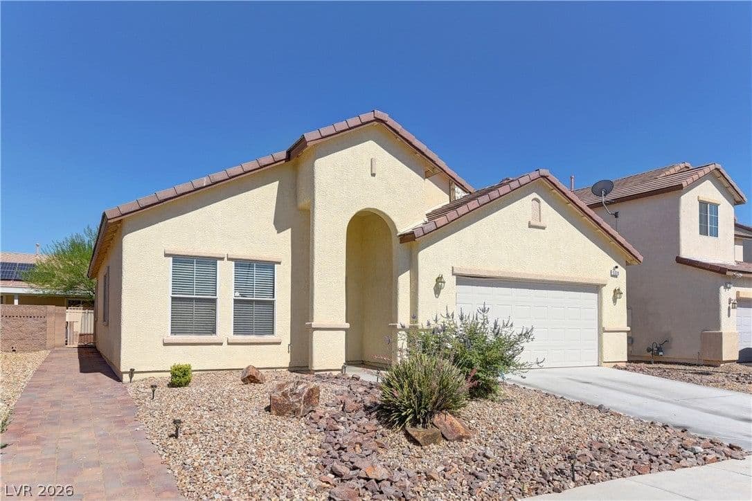 5320 Sweet William Street photo 4