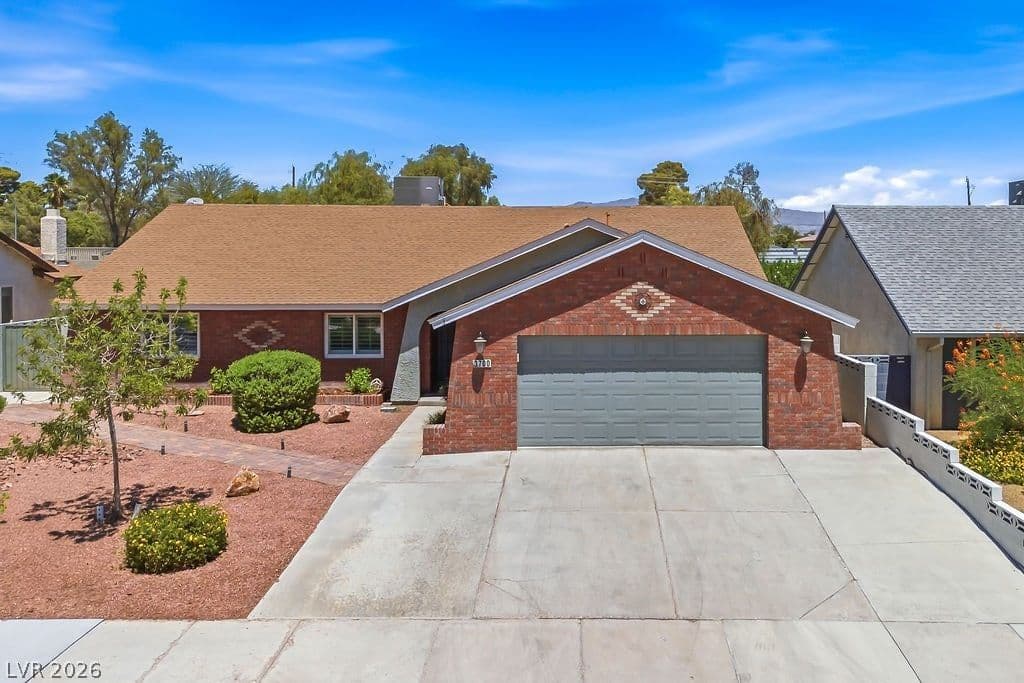 3700 Briarglen Lane