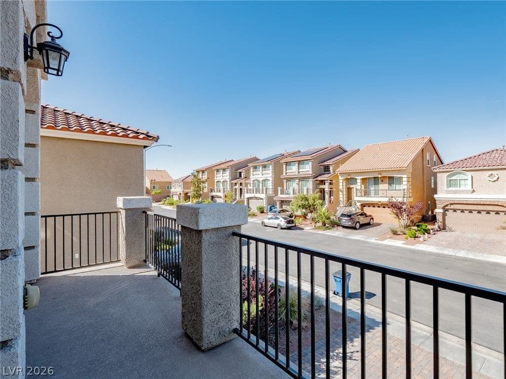8104 Russell Creek Court photo 4