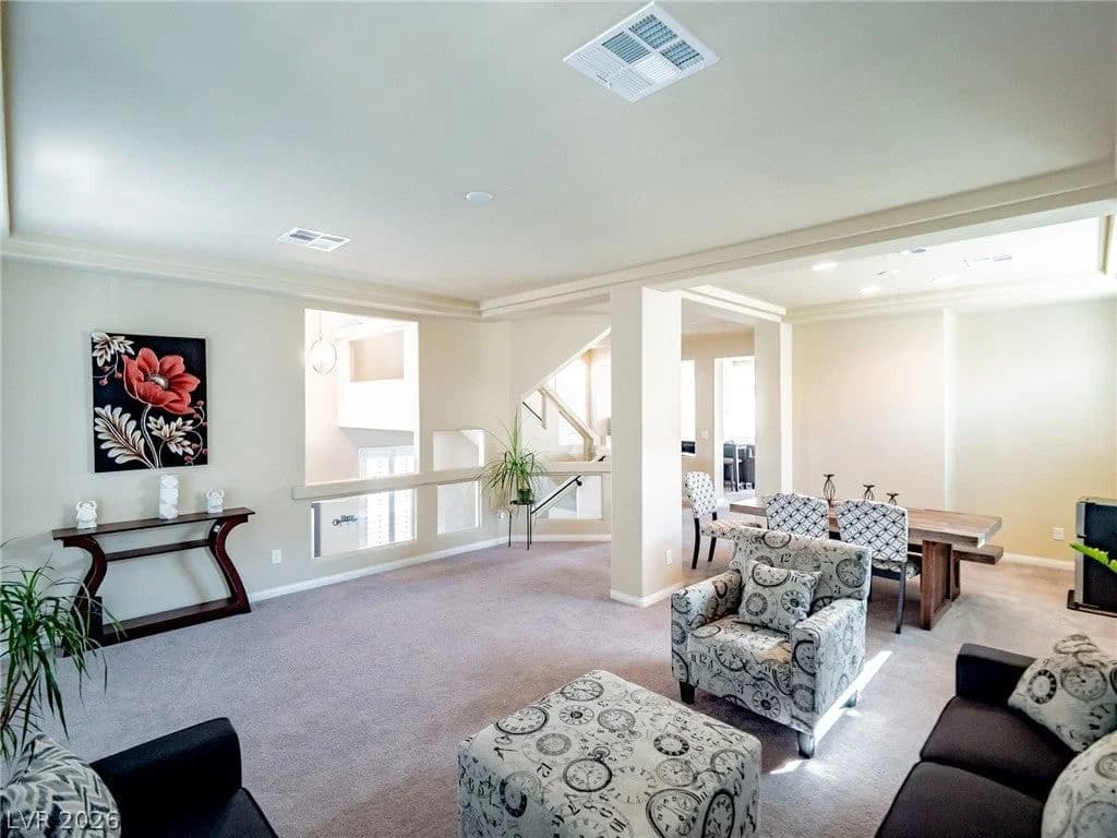 8104 Russell Creek Court photo 2