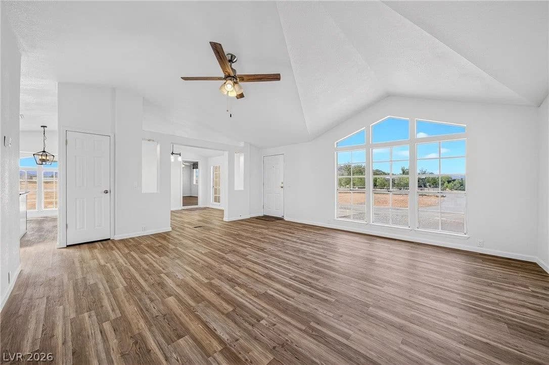 1771 McMurray Drive photo 4