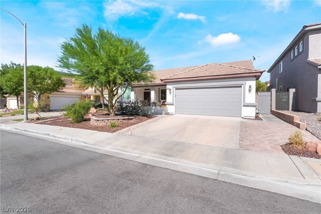 506 Short Crest Court photo 3