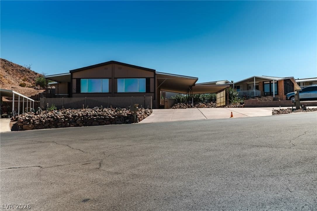 685 Mount Bona Way