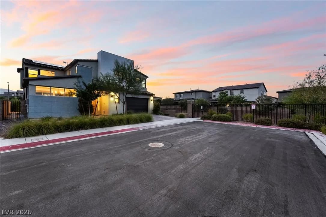 8311 Skye Highlands Street photo 3