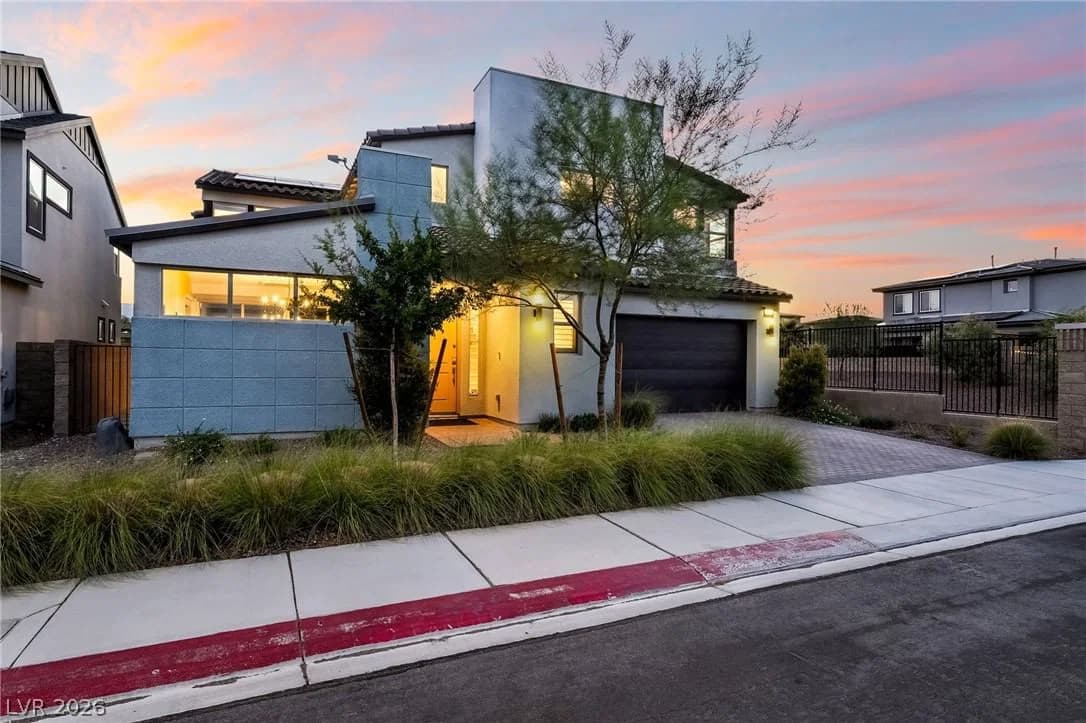 8311 Skye Highlands Street photo 4
