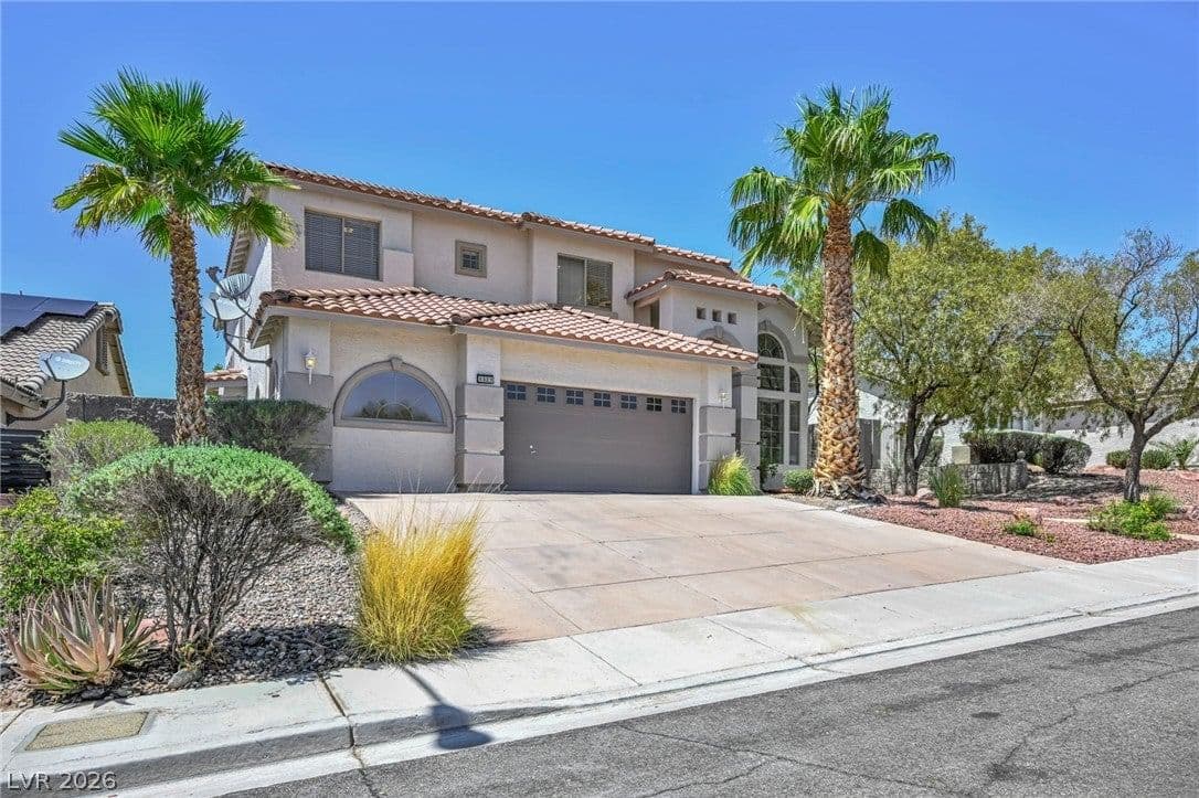 1327 Autumn Wind Way photo 4