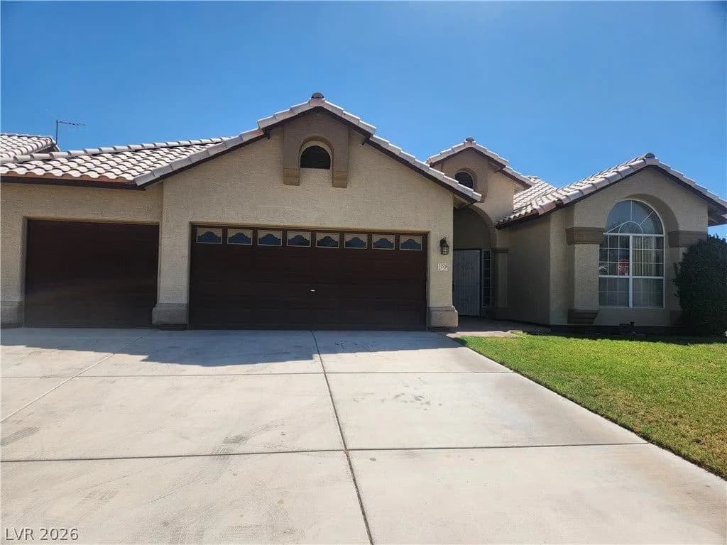 3924 Arrowbrook Way