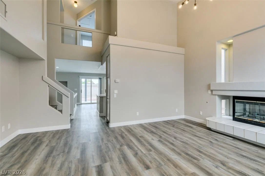 8721 Raindrop Canyon Avenue photo 3