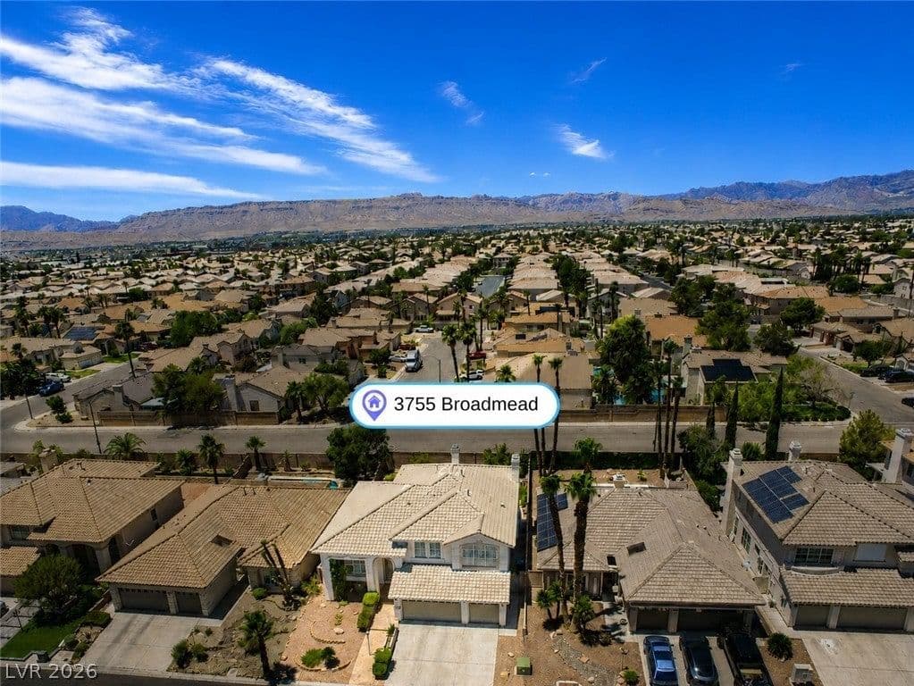3755 Broadmead Street photo 3