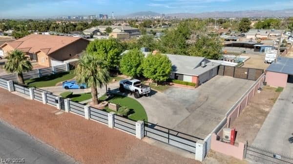 2295 Gateway Road photo 3