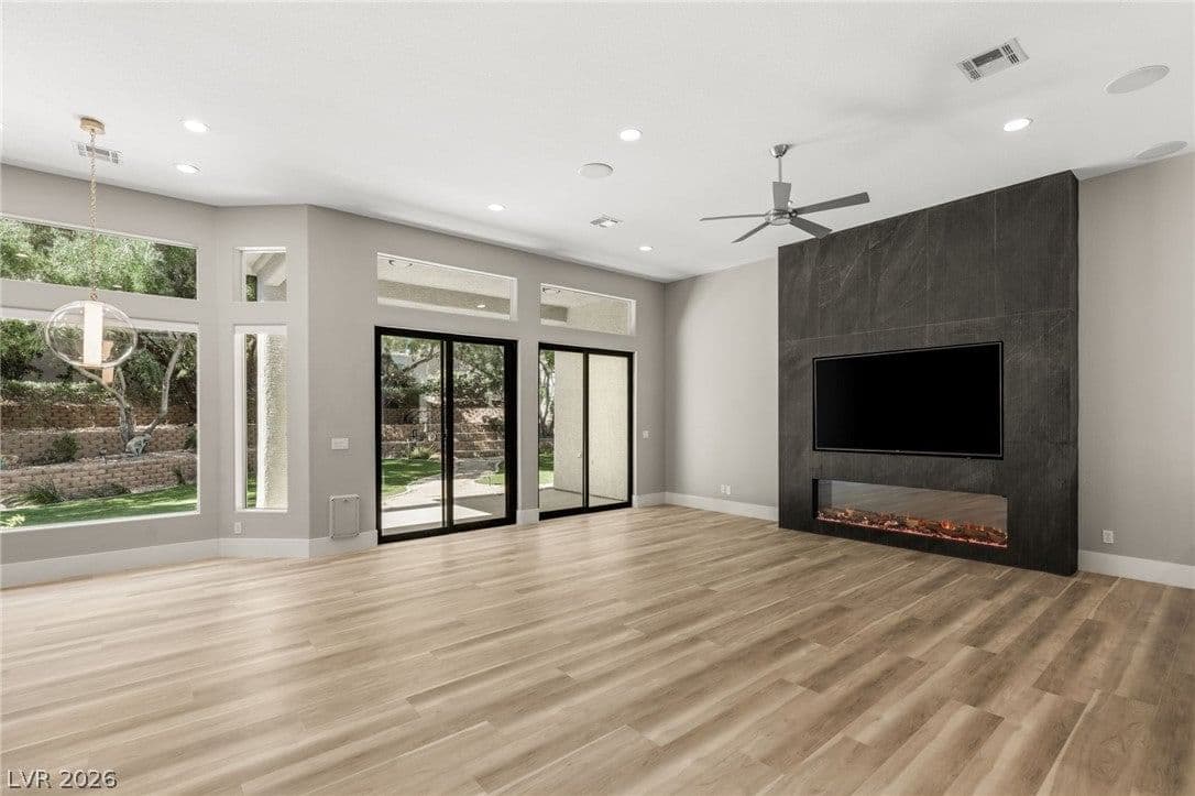 801 Aquitaine Court photo 4