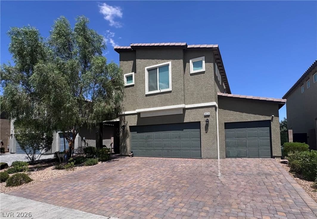 4524 Pointleaf Street photo 2