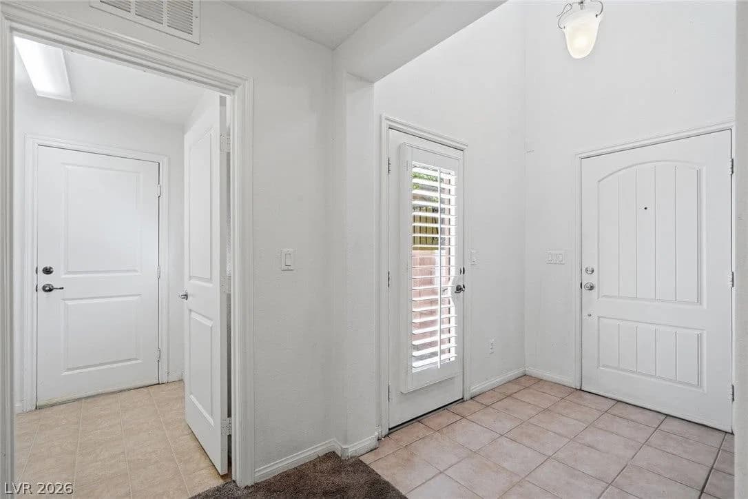 11326 Colinward Avenue photo 4