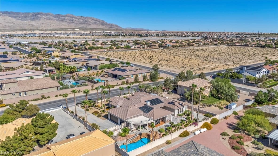 5960 Michelli Crest Way photo 4