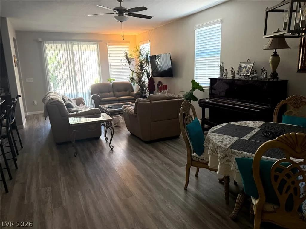 9599 Belfast Cove Street photo 3