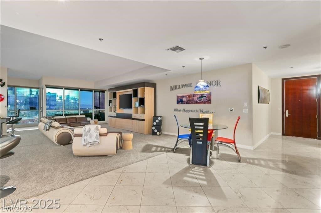 4525 Dean Martin Drive photo 5