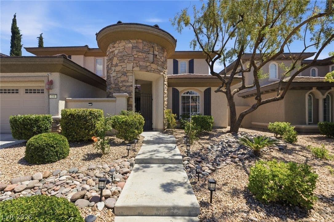 204 Popolo Drive photo 3