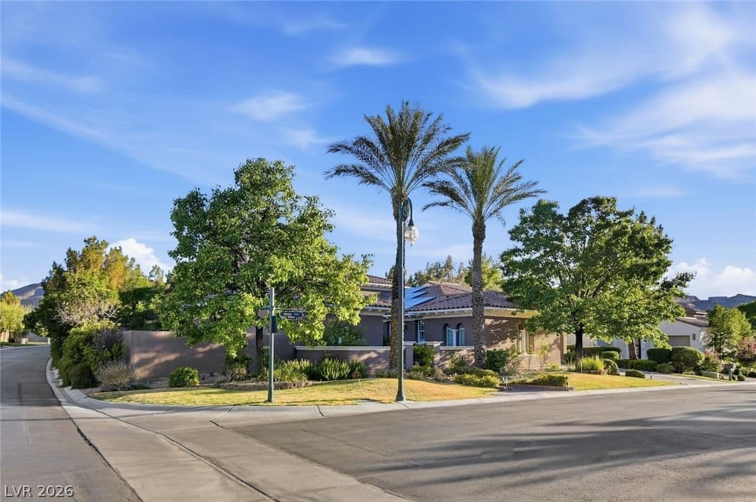 3307 Alpine Lily Drive photo 2