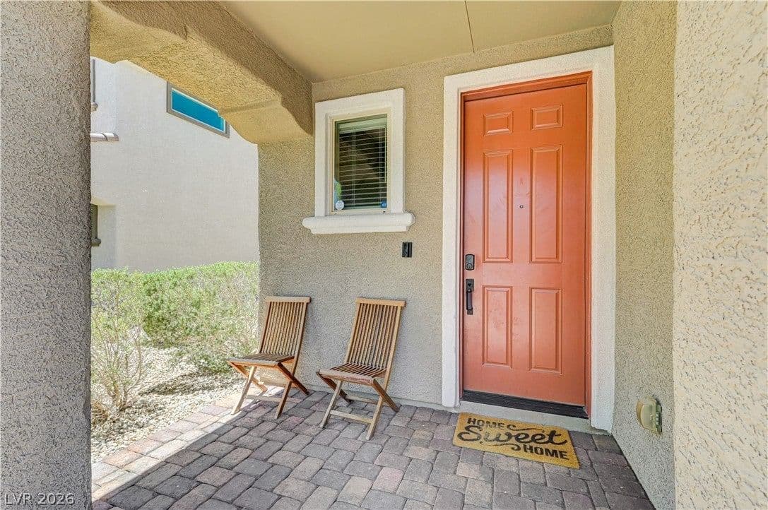 8131 Skye Chalet Street photo 3