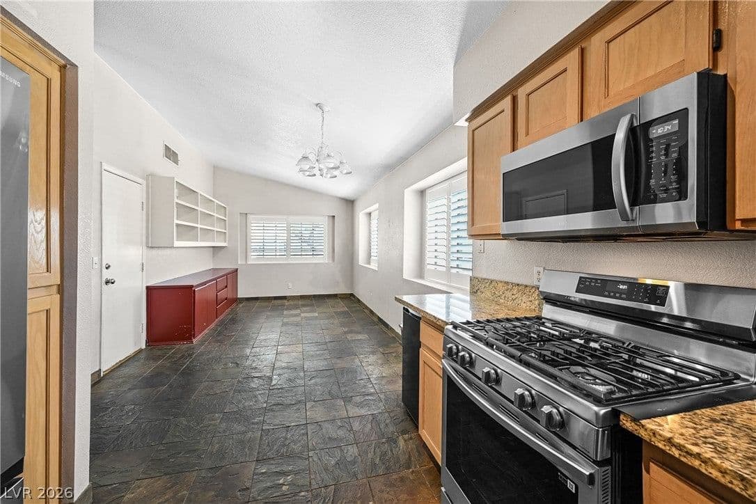 301 Lander Drive photo 4