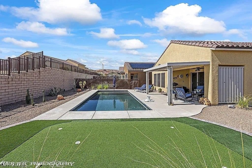1304 Cottage Ridge photo 4