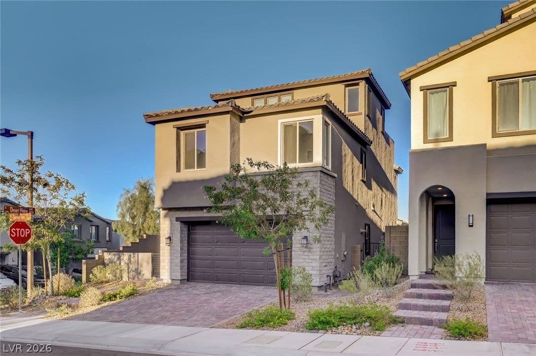 2408 Switchback Valley Street